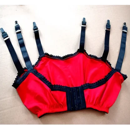 Hot Chic Plus Size Garter Belt - Image 4