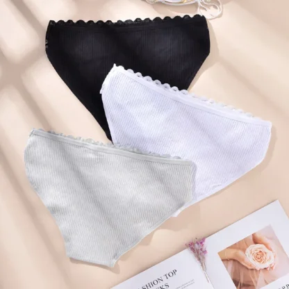 Mid-Waist Lace Plus Size Panties - Image 5