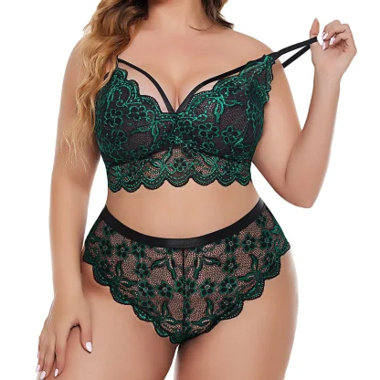 Seductive Lace Plus Size Lingerie Set - Image 5
