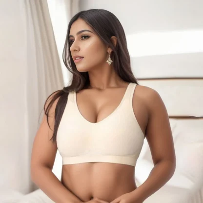 Seamless Wireless Plus Size Bralette - Image 3